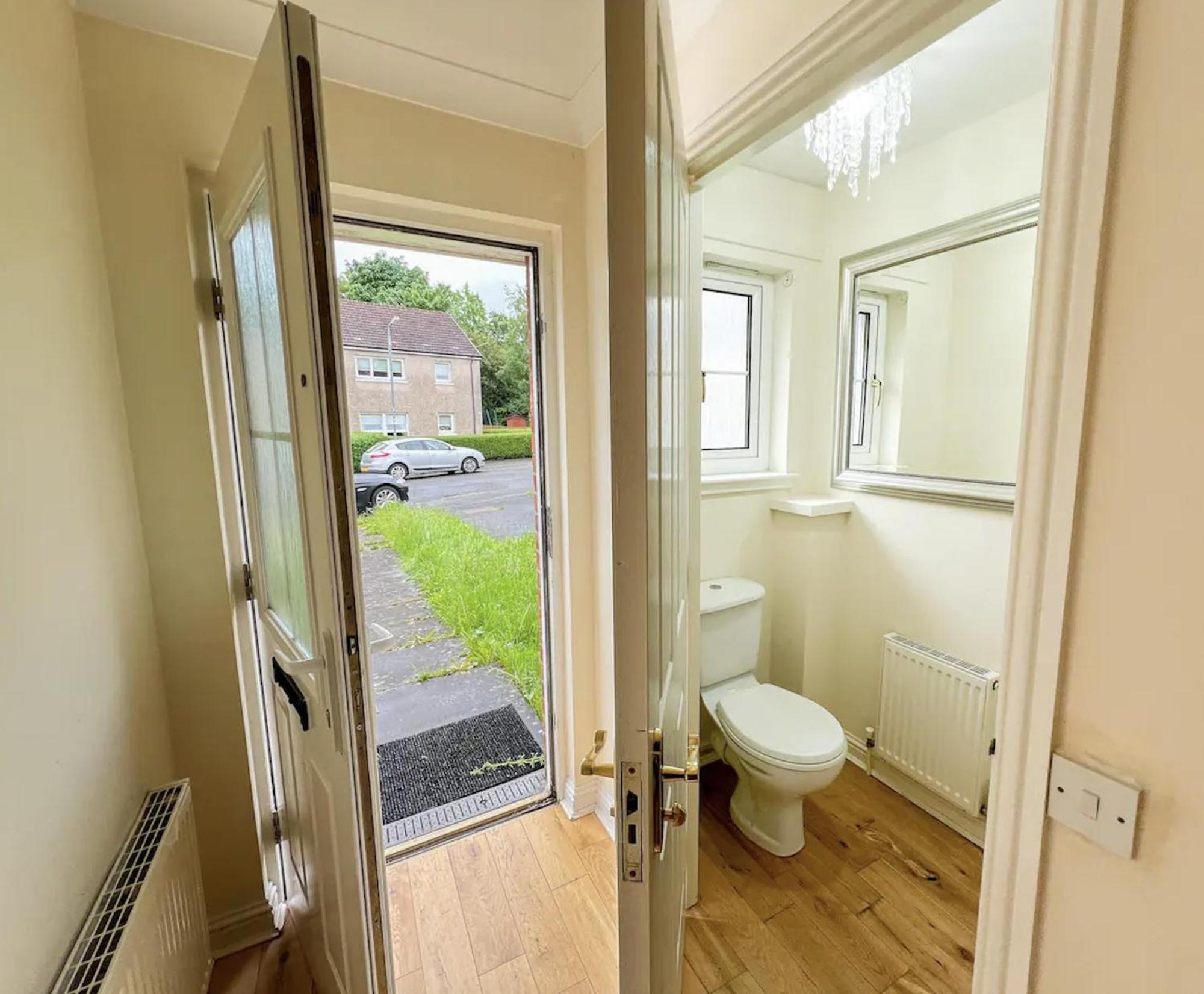 Glasgow Central - Entire House - Free Parking , Free Super Fast Wifi , Private Garden & Parking Security Exteriér fotografie
